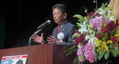 私の国政報告会を私の後援会である蓮田市三幸会の皆様の主催で開催していただきました。